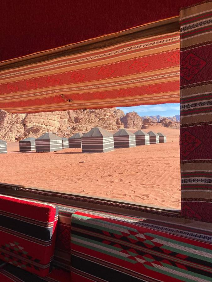 Rotana Camp Hotel Wadi Rum Exterior foto